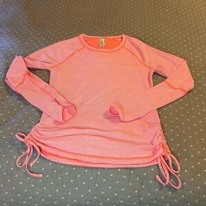 LucyTech Women's Pink Athletic Top Size M